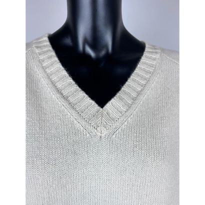 HERMES Paris. Oversized long sleeve sweater...