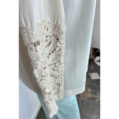 BRUNELLO CUCINELLI. Ivory stretch silk top....
