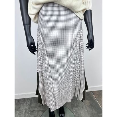 FENDI. Virgin wool skirt with small dark...