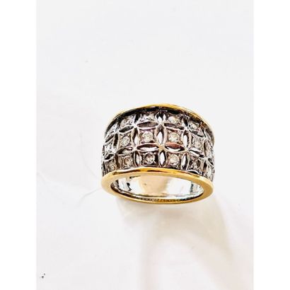 WIDE RING 2 gold openwork 750°/°° set with...