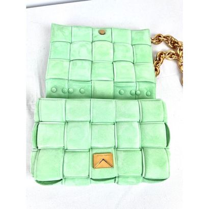 BOTTEGA VENETA. CHAIN CASSETTE