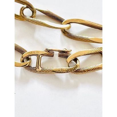 CHAUMET. Antique GOURMETTE with oval striated...