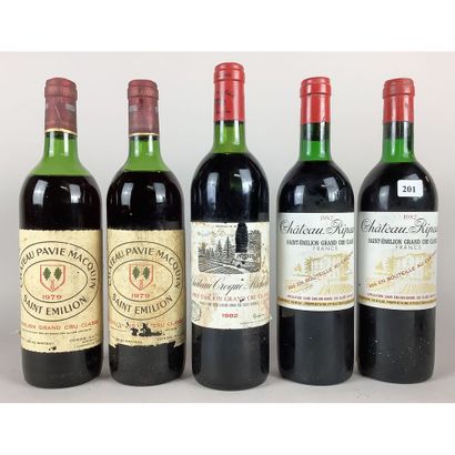 LOT including 2 Btles Château RIPEAU in 1982,...