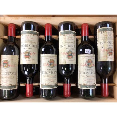 12 Btles CBO Château LARCIS DUCASSE, 198...