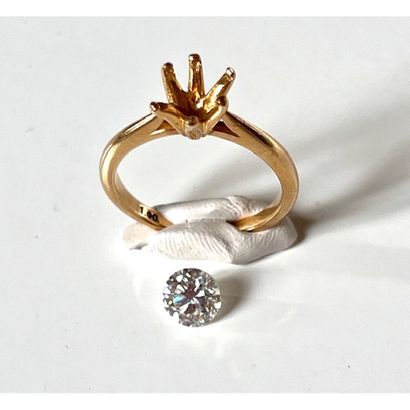 Solitaire ring in yellow gold 750°/°° set...