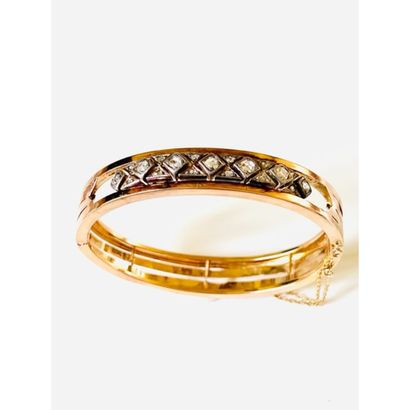 NAPOLEON III. Rigid opening BRACELET in yellow...