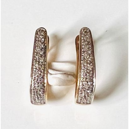 PAIR OF EARRINGS elongated ring 2 gold 750°/°°...