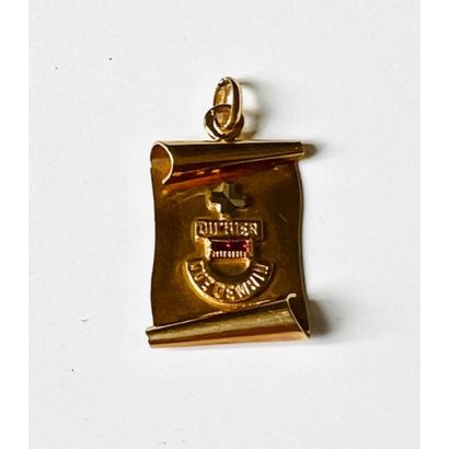 Yellow gold parchment pendant 750°/°° 