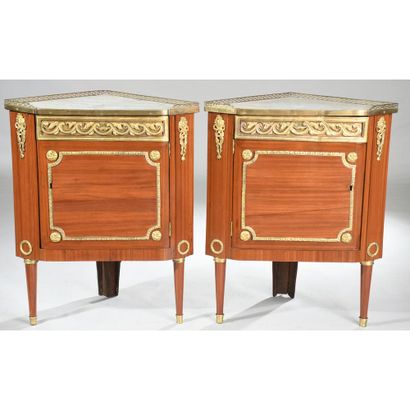 PAIR OF LOUIS XVI ENCOIGNURES with flat fronts...