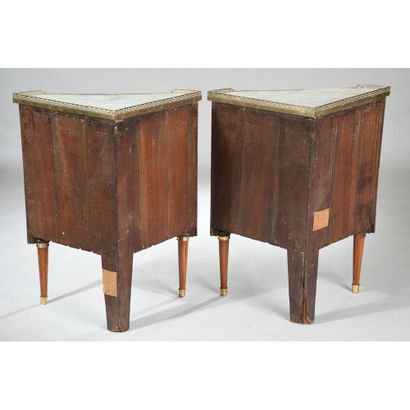 PAIR OF LOUIS XVI ENCOIGNURES with flat fronts...