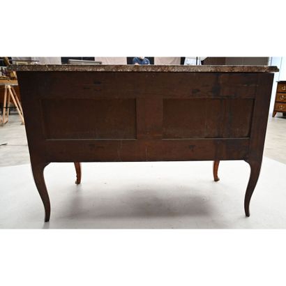 TRANSITION COMMODE in violet wood veneer...
