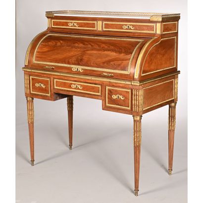 SMALL CYLINDER DESK LOUIS XVI in mahogany...