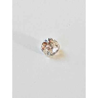 DIAMANT taille coussin de 1ct07 (H-SI2) avec...