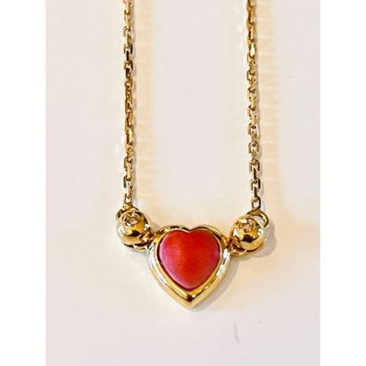 COLLIER en or jaune 750°/°° orné d’un cœur...