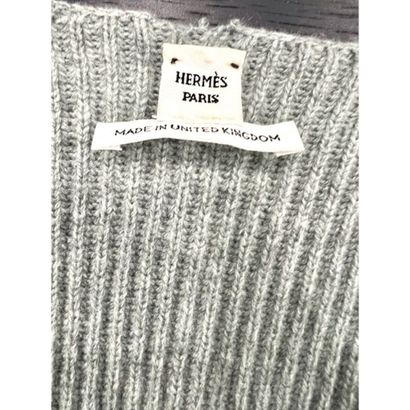HERMES Paris. Pull tunique en tricoté de...