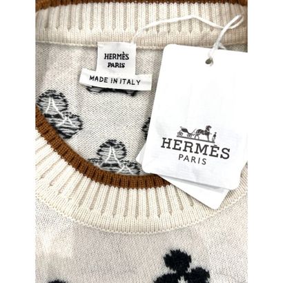 HERMES Paris. Pull en tricoté de cachemire...