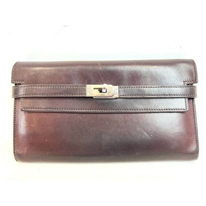 HERMES Paris. Kelly Classique wallet in chocolate-brown...