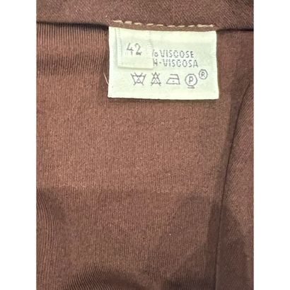 HERMES Paris. Jupe fluide en viscose chocolat....