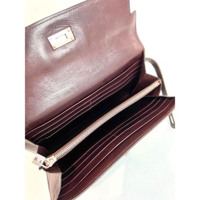 HERMES Paris. Kelly Classique wallet in chocolate-brown...