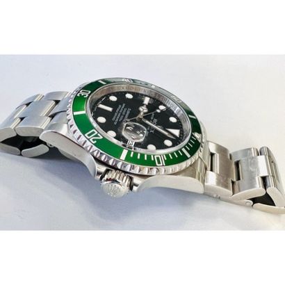ROLEX SUBMARINER. 16610 LV. MONTRE en acier...