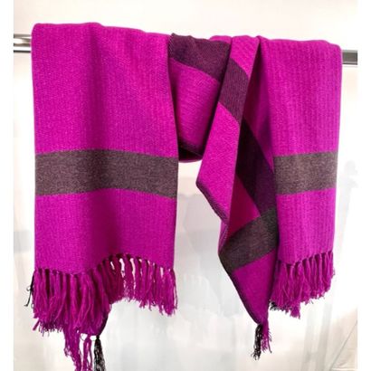 HERMES Paris. Large cashmere throw in fuchsia,...