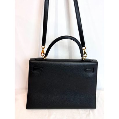 HERMES Paris. Sac «Kelly» (32cm) en cuir...