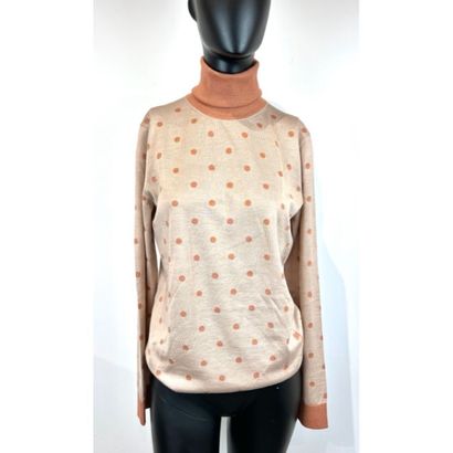 HERMES Paris. Pull fin col roulé en tricoté...