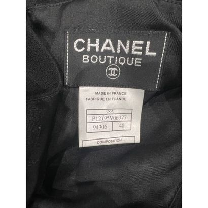 CHANEL. Automne 98 par Karl LAGERFELD. Robe...