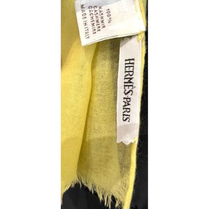HERMES Paris. Fine stole in lemon yellow...