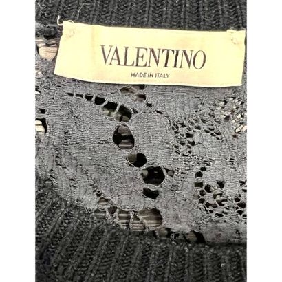 VALENTINO. Pull tunique en tricoté de laine...