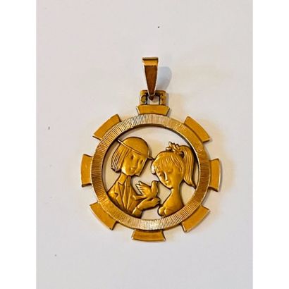 PENDENTIF en or jaune 750°/°° représentant...