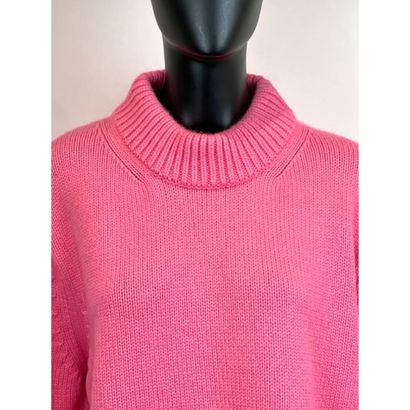 CELINE. Pull oversize en tricoté de cachemire...