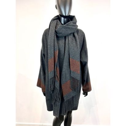 HERMES Paris. Manteau non doublé en cachemire...