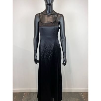 CHANEL. Automne 95 par Karl LAGERFELD. Robe...