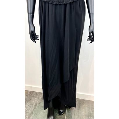 CHANEL Boutique. Robe longue en mousseline...