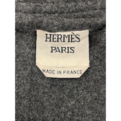 HERMES Paris. Manteau non doublé en cachemire...