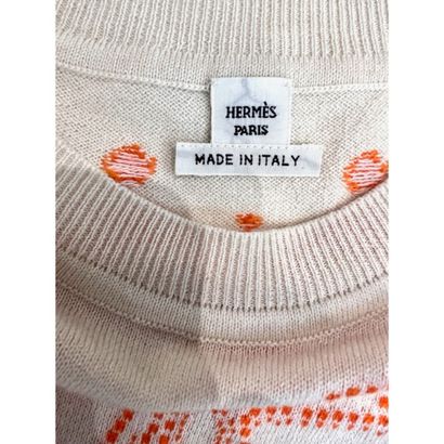 HERMES Paris. Gilet en tricoté de cachemire...