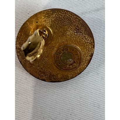 HERMES. Paire de clips d’oreilles en métal...