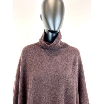 THE ROW. Cape poncho en tricoté de cachemire...