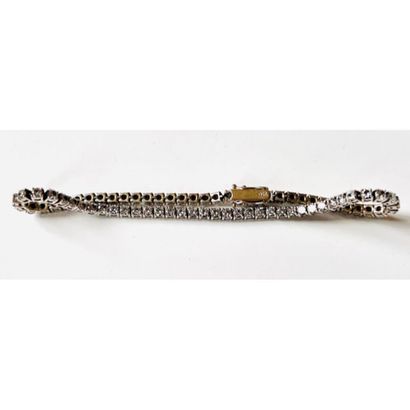 BRACELET Tennis in white gold 750°/°° set...