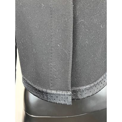 Louis VUITTON Paris. Veste boléro d’esprit...