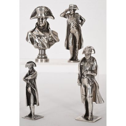ORIGINAL COLLECTION OF 4 STATUETTES in solid...
