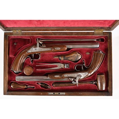 NICE DUEL PISTOL SET consisting of 2 percussion...