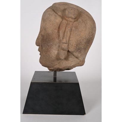 TETE DE FEMME Sandstone. Chine. Période Ming...