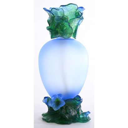 DAUM France. LAMPE BERGER en pâte de verre...