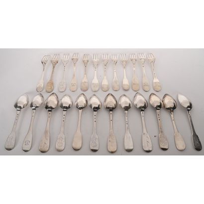 12 CUTLERY in solid silver uniplat model....