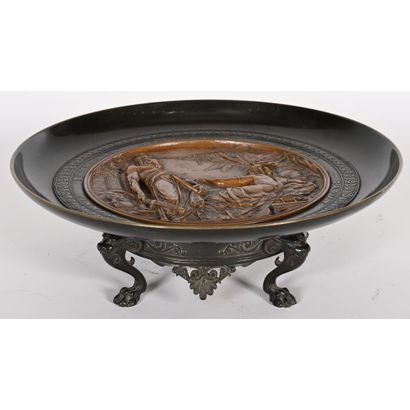 PICAULT Emile. (1833-1915). COUPE en bronze...