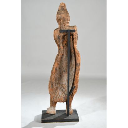 RARE ET IMPORTANTE REPRESENTATION d’une divinité...