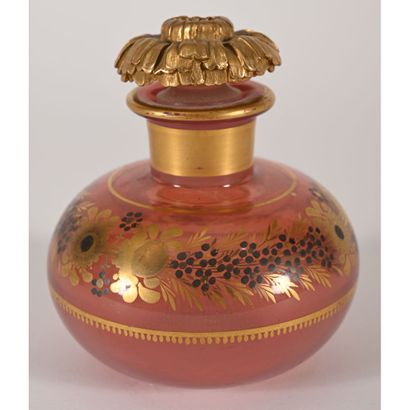 N° 478 - CHARLES X FLACON in pink opaline...