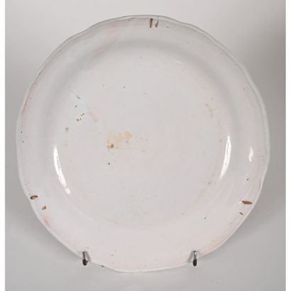 LES ISLETTES. Earthenware plate with polychrome...